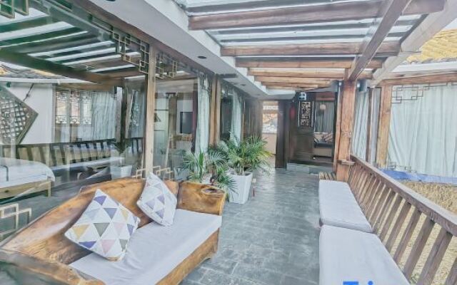 Lijiang Nianji 1913 Travel Theme Inn