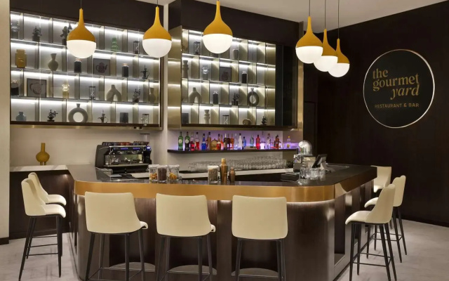 Embassy Suites By Hilton Dubai Business Bay