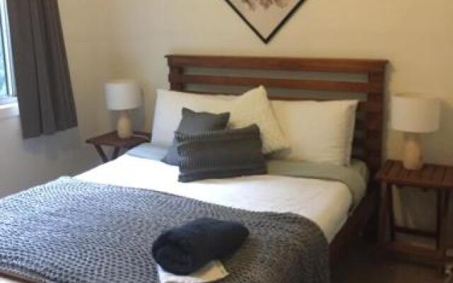 Far South Wilderness Lodge