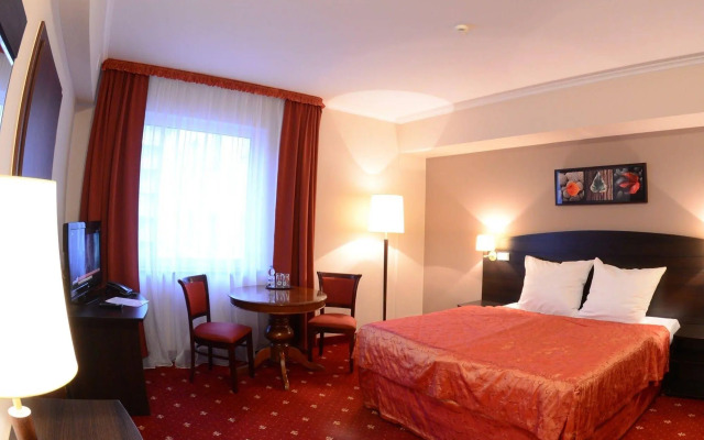 Hotel & Restauracja San Remo