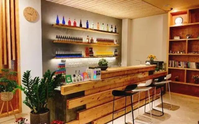 Su House Inn
