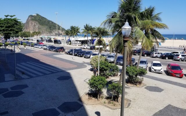 In Rio - Av Atlantica 928