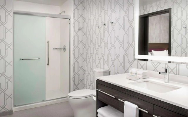 Home2 Suites by Hilton Denver Central Park