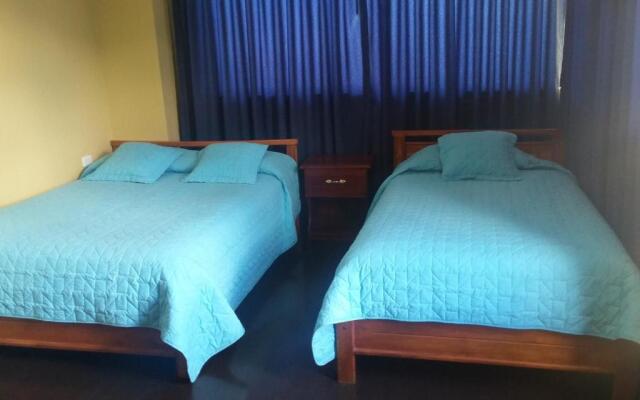 Hostal Tutamanda 2