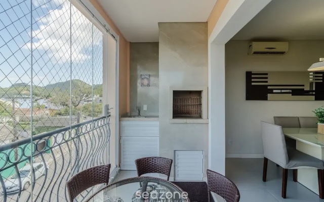 Apt w/ BBQ & View, 130m From Beach Rsd0202