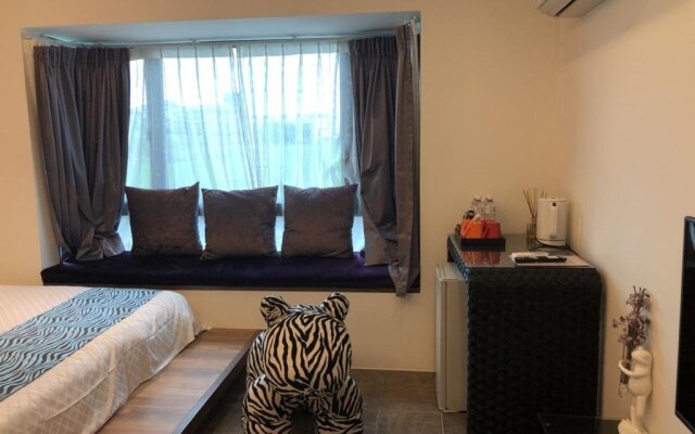 Reverside Villa