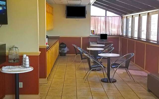 Dreamland Inn