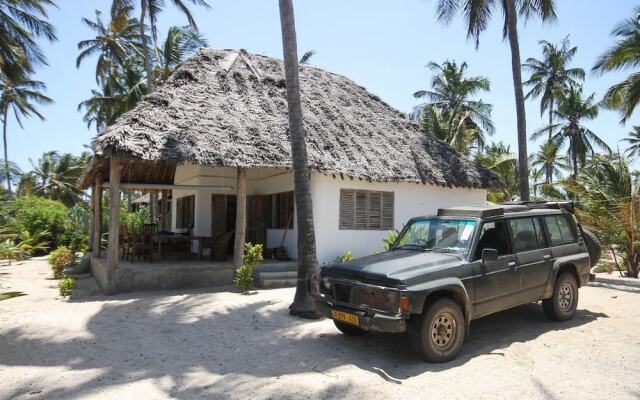 Hansen Beach Villa