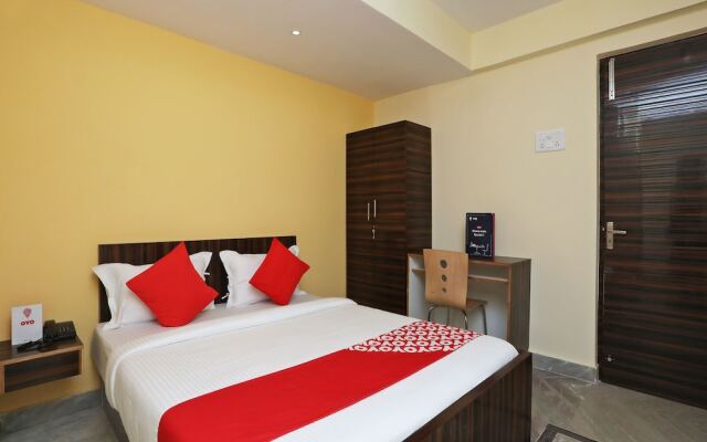 OYO 16351 Spree Guest House