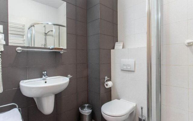 Mtj Business Hotel