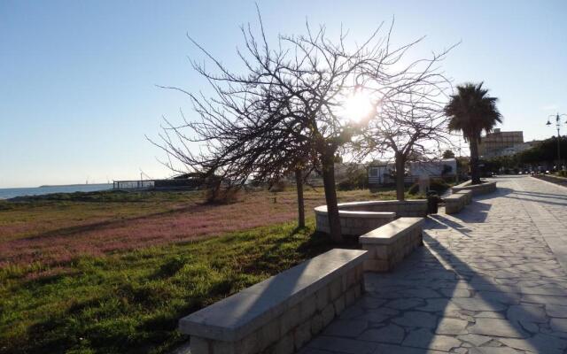 Casa degli Avi,da zio Nino nel Borgo Marinaro