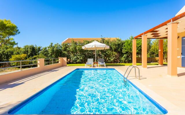 Nafsika Beach House Large Private Pool Walk to Beach Sea Views A C Wifi Car Not Required - 1880