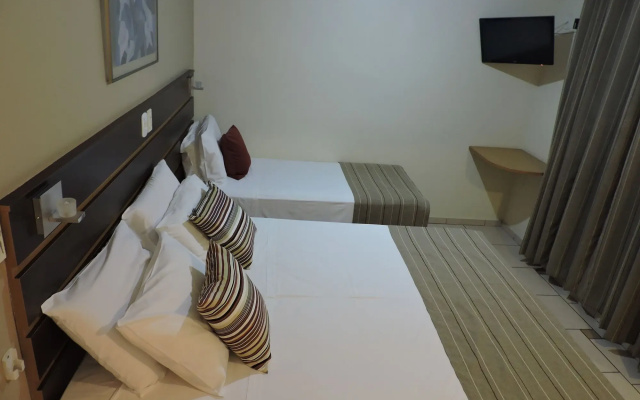 Hotel Ferraz