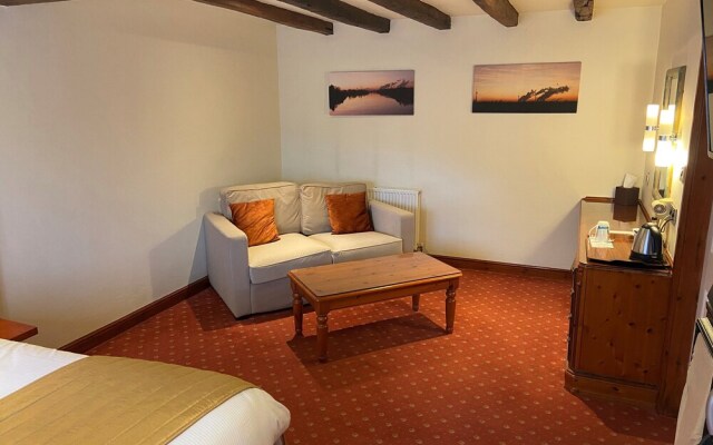 Loftsome Bridge Hotel