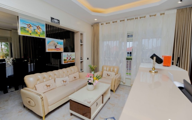 One Click Cozy Suites