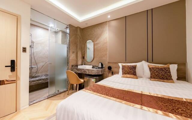 My My Hotel 2