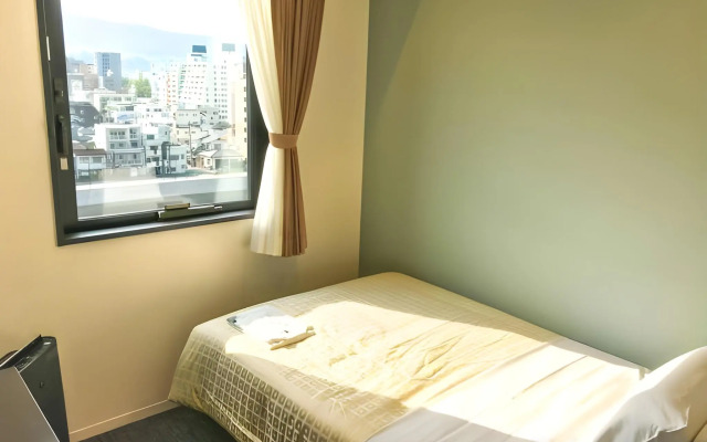HOTEL LiVEMAX Hiroshima Funairimachi Riverside