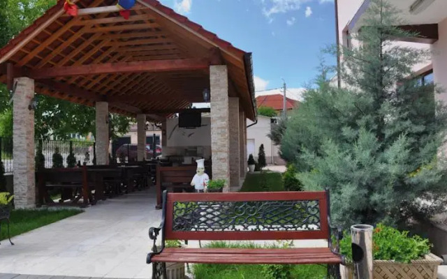 Hotel Vila Santana