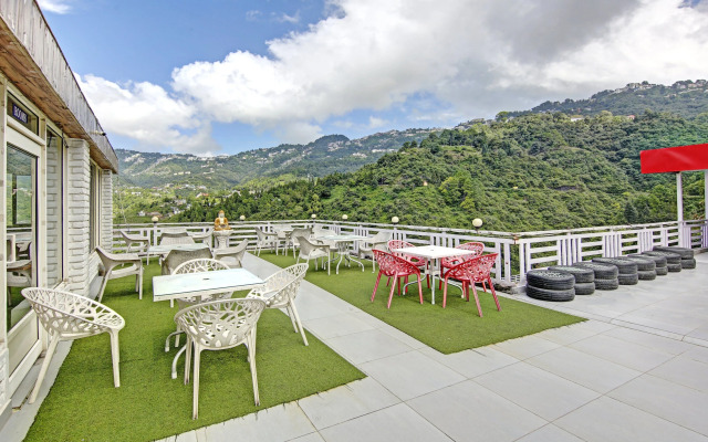 Treebo Trend Winterland