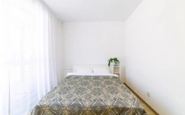 Поделам семейная квартира рядом с "Термы Юга"