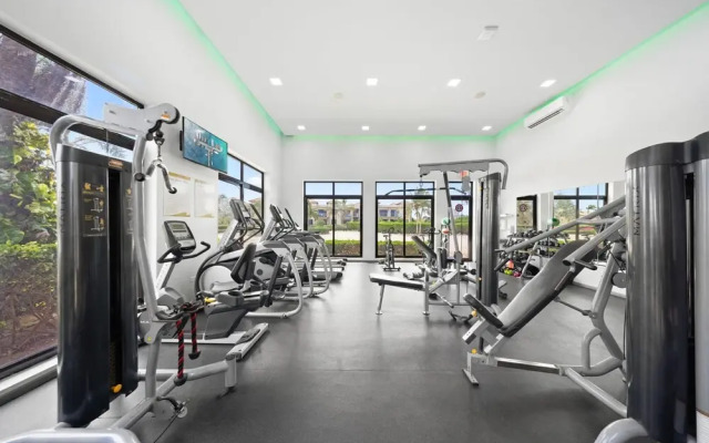Beautiful Gold Coast Gem Pools Tennis Gym