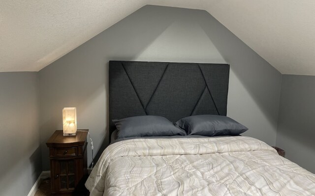 IAH SPHERIC Mini-mansion