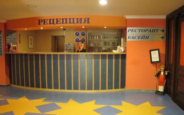 Briz 2 Hotel