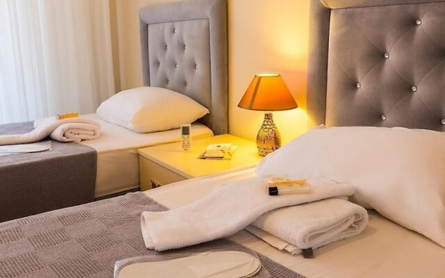 Almercan Hotel Suite