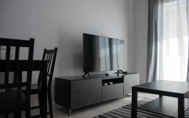 Renovated one bedroom apartment in Paphos with pool