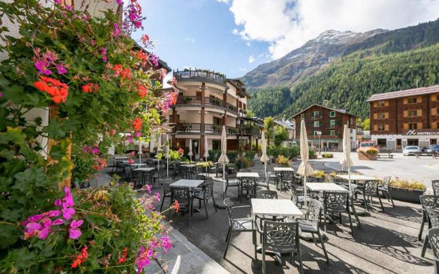 Monterosa Cozy Apartment 200m From Ski