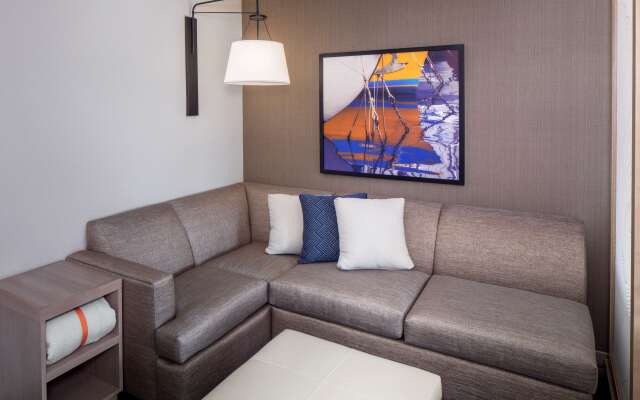 Hyatt Place Mount Pleasant Towne Centre