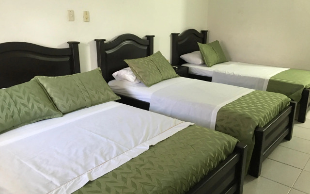 Alborada Hotel by AHMA