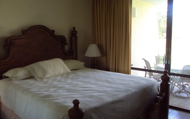Palmas Inn Villas