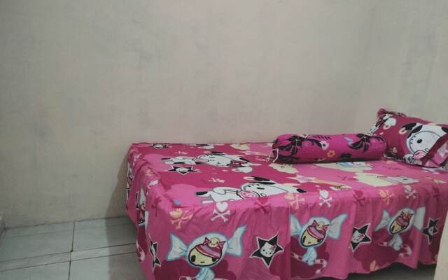 OYO 92881 Nany Ayahanda Syariah