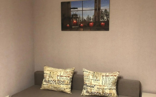 Апартаменты на улице Парижской Коммуны 41