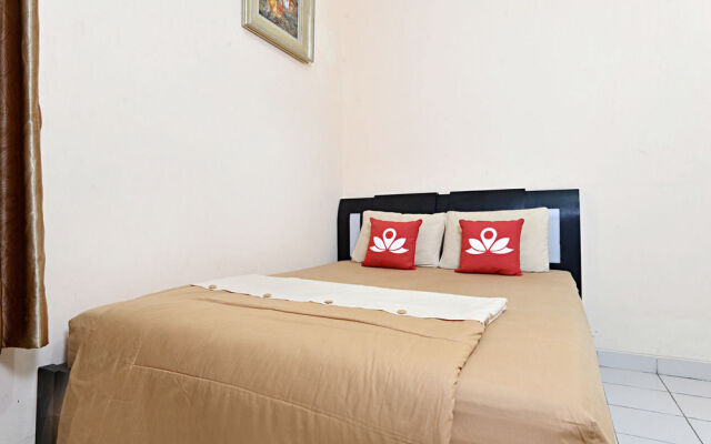 ZEN Rooms Karet Tengsin