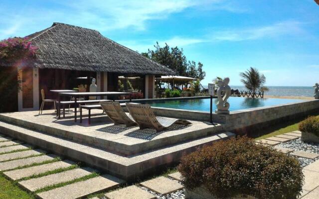 Jepara Marina Beach Bungalows