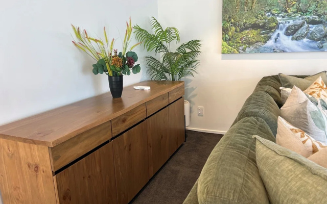 Blue Peaks Apartments – Guest Rooms – Queenstown