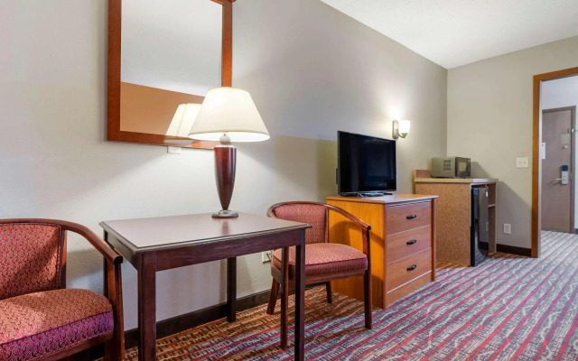 Econo Lodge Lakeview