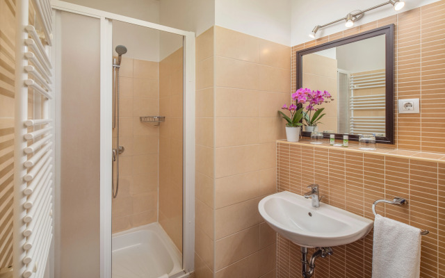 Escala Hotel & Suites