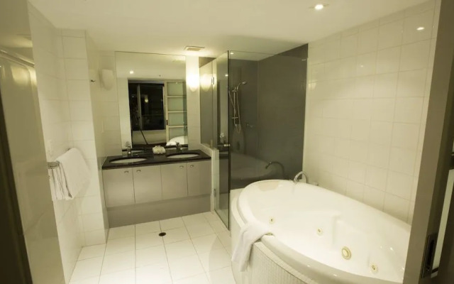 Adelaide North tce penthouse