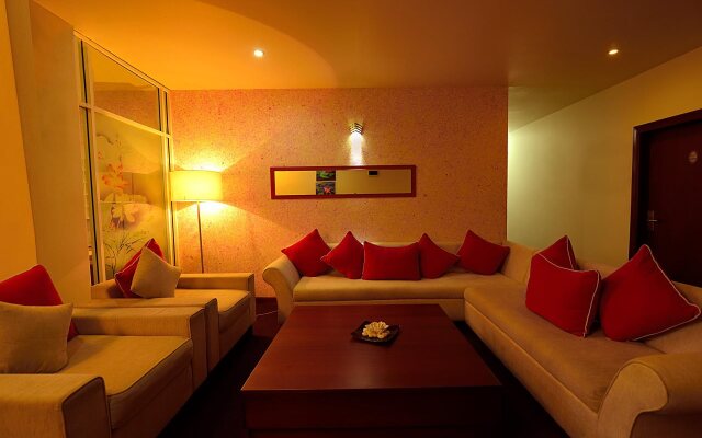 Opulent River Face Hotel