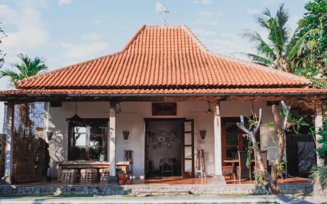 Villa Aquin