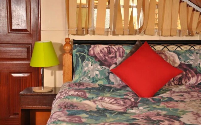 Sherry Homes Tulia Studios