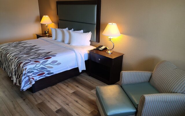 Red Roof Inn Staunton