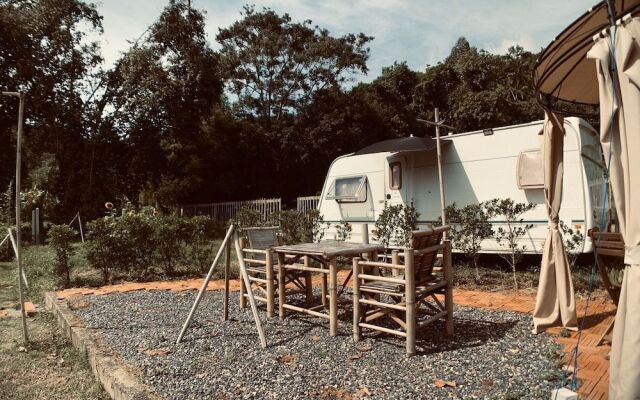 Samui Caravans Hill Camp
