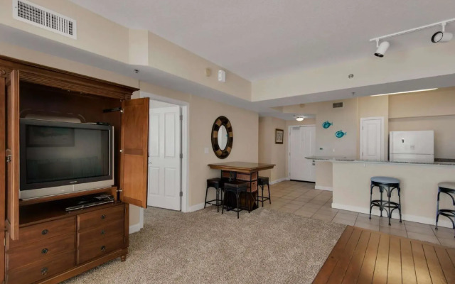 1512 Shores of Panama