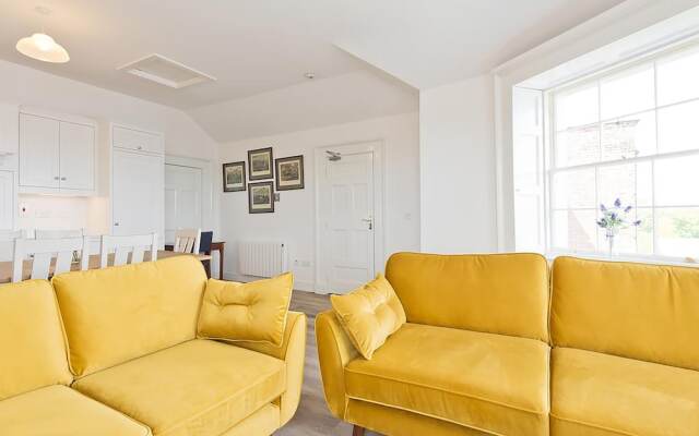 Henrietta Suites City Centre