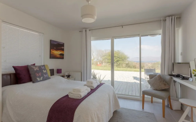 KnoydART Guest House