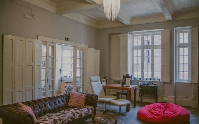 Vila Santa Eulália Hostel